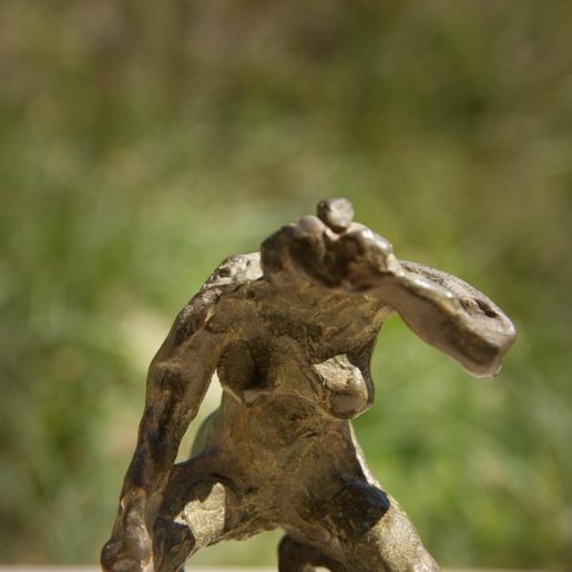 "Elle réalise", sculpture en bronze. Taille 9cm.